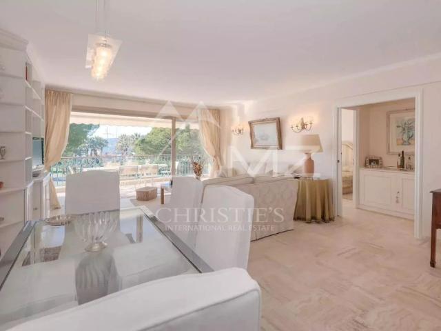 Cannes Croisette Appartement avec vue mer