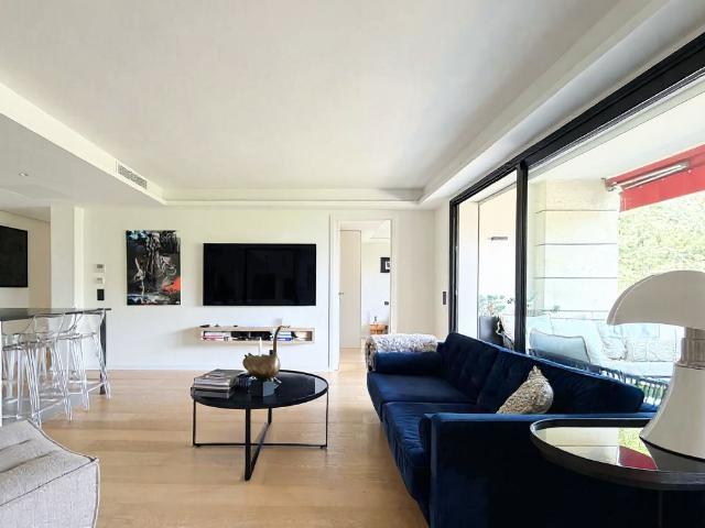 ️ Cannes Croix des Gardes — 5 pièces 82 m² rénové, vue mer