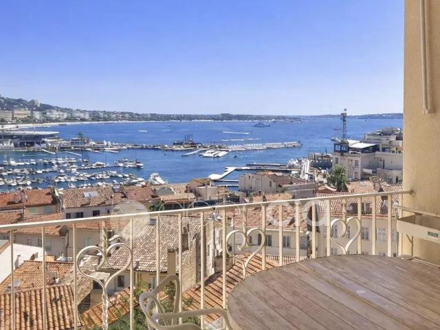 Cannes – Le Suquet | Superbe 3 Pièces de 88 m² avec Vue Mer 88m² Cannes