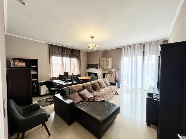 Cannes Limite Banane T4/T5 De 146M2 3 Terrasse 257M2 4375€/. 147m² Cannes