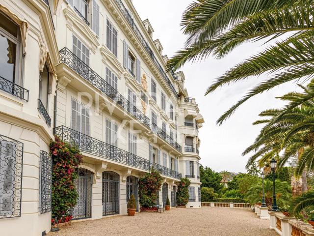 CANNES Montfleury: 6 P bourgeois, vue mer, dix minutes à. 239m² Cannes