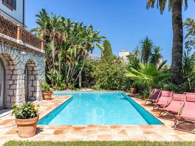 Cannes Proche Centre Villa Belle Epoque Vue Mer 450m² Cannes