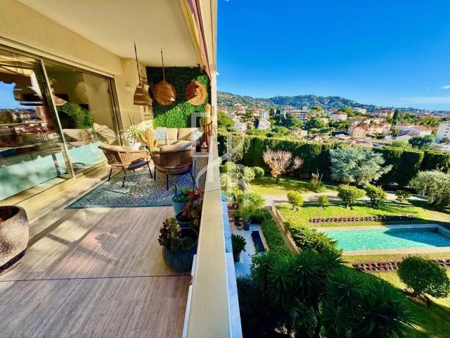 Cannes Tassigny vente 4 pièces en dernier étage 110m² Cannes