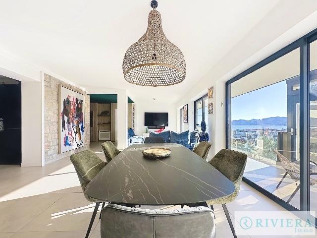 Cannes Villa Refaite A Neuve T5 De 185M2 Vue Mer Piscine, Te. 175m² Cannes