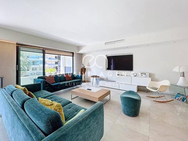 CANNES YEARLY FURNISHED RENTAL 6 ROOM APARTMENT 233m² – 36m² TERRACE