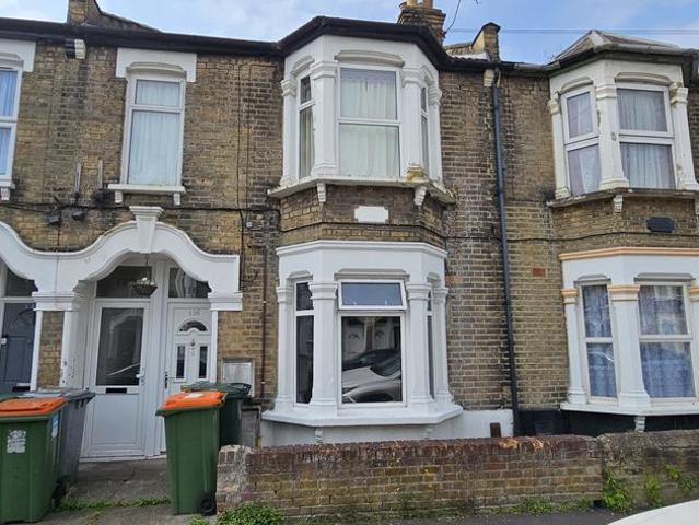 Canning Town, London, E16 2 bed flat to rent £1,700 pcm £392 pw