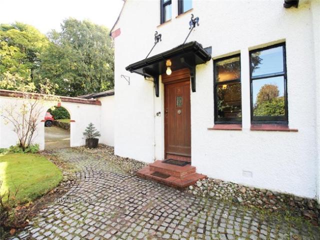 Canniesburn Road, East Dunbartonshire