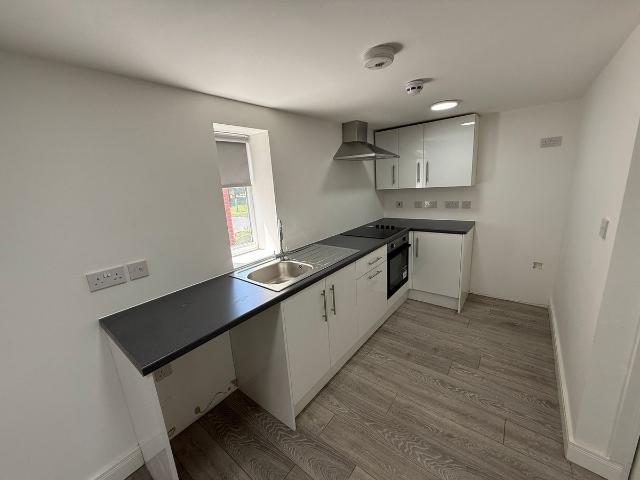 Cannock Road, Wolverhampton WV10, 1 bed flat to rent, £900 pcm | PrimeLocation