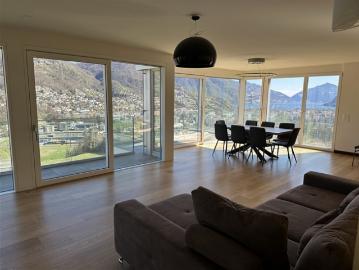 CANOBBIO Moderne 3,5 Zimmer Wohnung Seeblick, Stadt, Berge