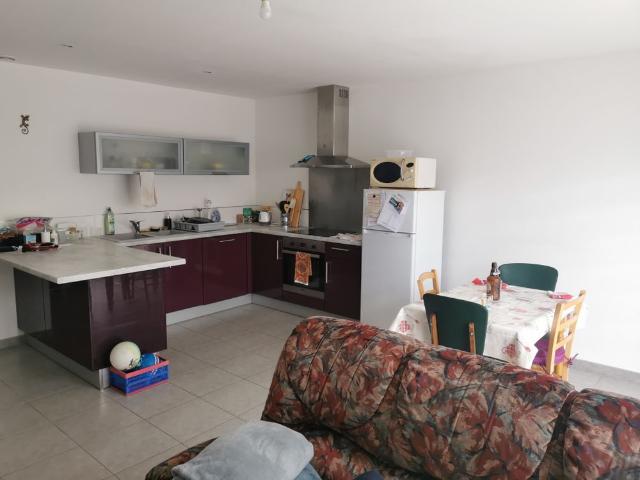 Canohès, 2 chambres, garage, terrasse