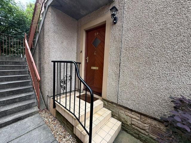 Canon Byrne Glebe, Kirkcaldy KY1 2 bed flat to rent £895 pcm £207 pw
