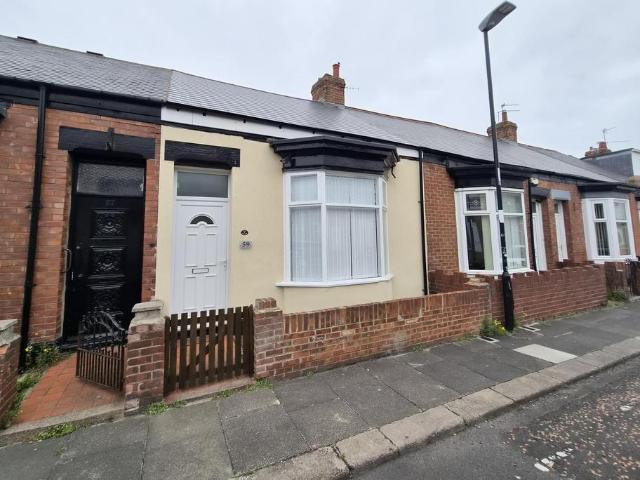 Canon Cockin Street, Sunderland SR2 2 bed bungalow to rent £650 pcm £150 pw