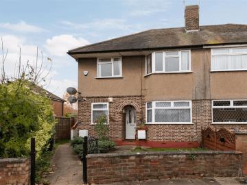 Canonbury Road, Enfield, EN1 1 bed maisonette to rent £1,650 pcm £381 pw