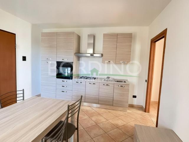 CANOVE DI GOVONE. Splendido bilocale arredato con terrazzo e giardino privato