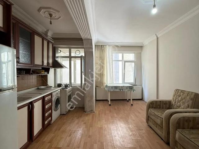 Cansever Yapı'dan Yeni Metroya Yakın Kiralık 2+1 Arakat Daire