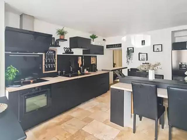 Cabannes 13440 Achat / Vente maison 5 pièces t5 terrasse