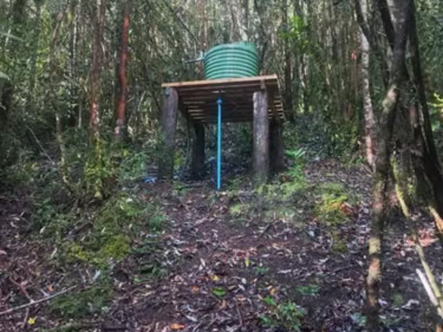 Cabaña en venta a orilla de lago Tarahuin | 1 dormitorios por 110000. 00 en Chonchi