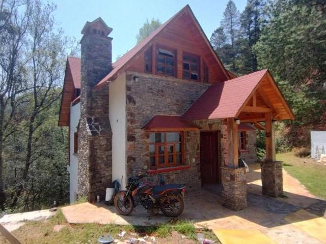 CABAÑA EN VENTA EN EL BOSQUE,PUEBLO MAGICO MINERAL DEL CHICO HIDALGO
