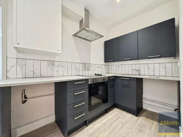 Cabbell Road, Cromer, NR27 1 bed flat to rent £750 pcm £173 pw