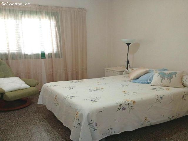 Cabo blanco piso 3 habitaciones, 1 baño, trastero terraza. por 630 euros mes