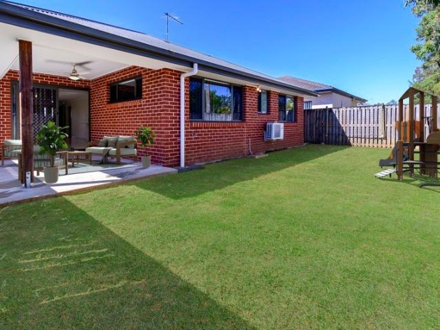 CABOOLTURE CLOSE TO ALL AMENITIES