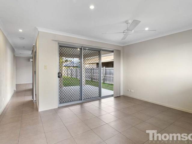 CABOOLTURE DUPLEX UNIT FOR LEASE