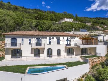 CABRIS: Exceptionnelle villa neuve avec vue mer