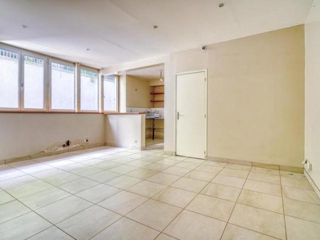 CACHAN – CENTRE VILLE / COTEAUX – APPARTEMENT 2 PIÈCES DE 50 M² – TERRASSE DE 31 M²