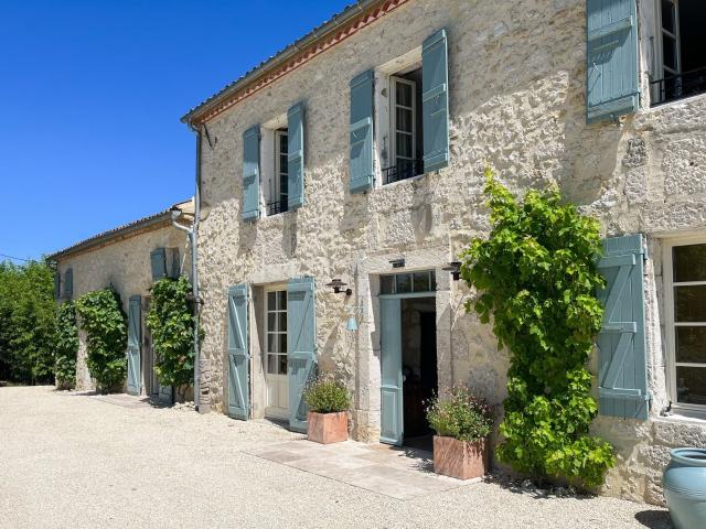 Cachette Prive 395m² La Romieu