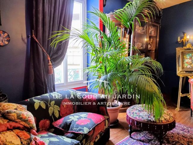 Cachet, volumes, jardin: un bijou rare à Nontron 287m² Nontron