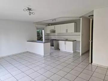 Cadaujac 33140 Achat / Vente appartement 3 pièces t3 piscine