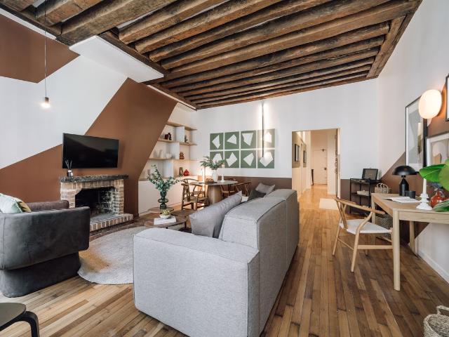 Cadde 1 bedroom in Halles, Paris Amsterdam Apartments for Rent