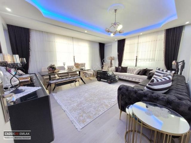 Cadde 26 Emlakdan 71 Evlerde Satılık 3+1 Daire