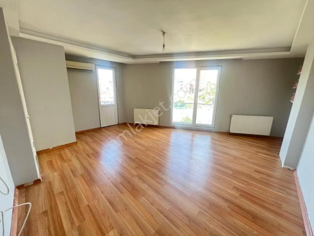 Cadde Üzeri Klimalı Ara Katta 2+1 Kiralık Daire