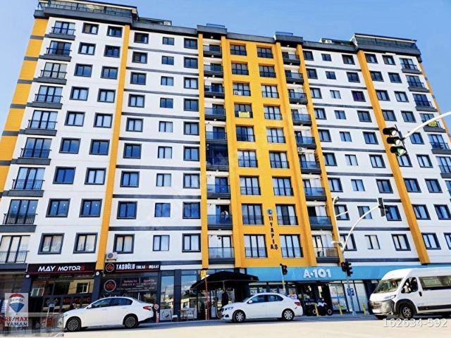 CADDE ÜZERİNDE YENİ SİTEDE TERASLI 3+1 DUBLEKS DAİRE
