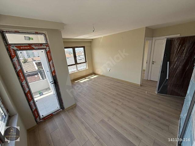 CADDE ÜZERİ SIFIR 1+1 DAİRE SEÇENEKLERİ