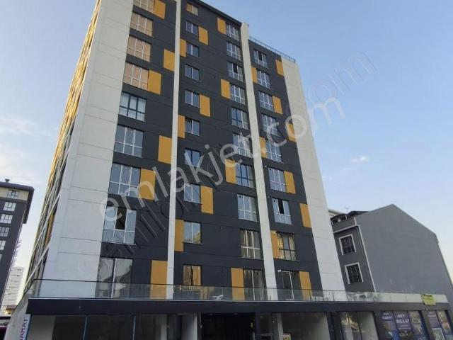 Cadde Üzerinde Kiralık 1+1 Daire | Asansörlü | Kapalı Otoparklı