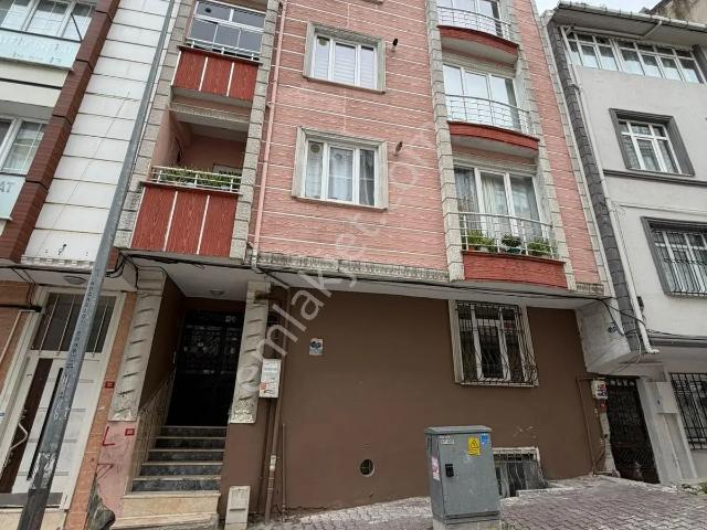 Cadde Ve Okullara Yakın 2+1 Kiralık Daire