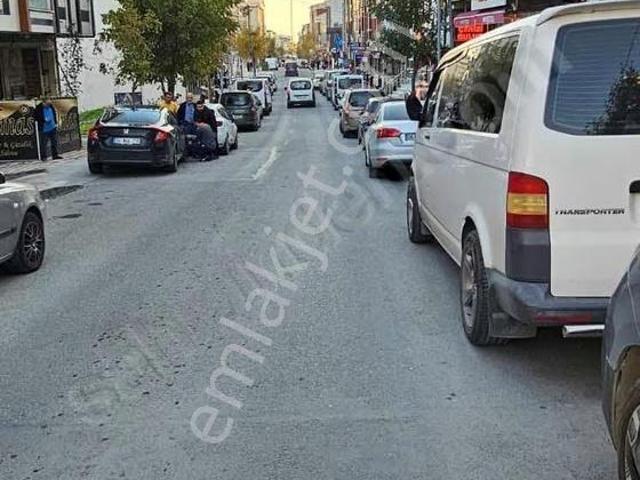 Cadde De Şehır Hastanesıne 10 Dk.nezıh Hemşıre Bınası