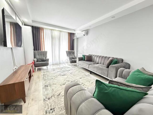 Cadde Emlak Açık Otopark+katılım Evine Uygun 2+1 85 M2 Yüksek Gr