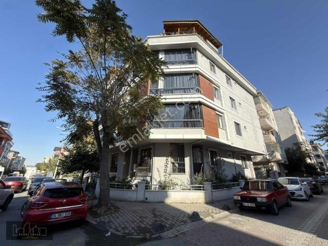 Cadde Emlak Cumhuriyet Mah Yeni Bina 2+1 Kiralık Yüksek Giriş