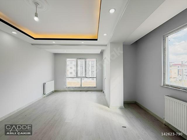 CADDE GAYRİMENKUL'DEN KAPAKLI 19 MAYIS'DA GÜNEY CEPHE 3+1 DAİRE