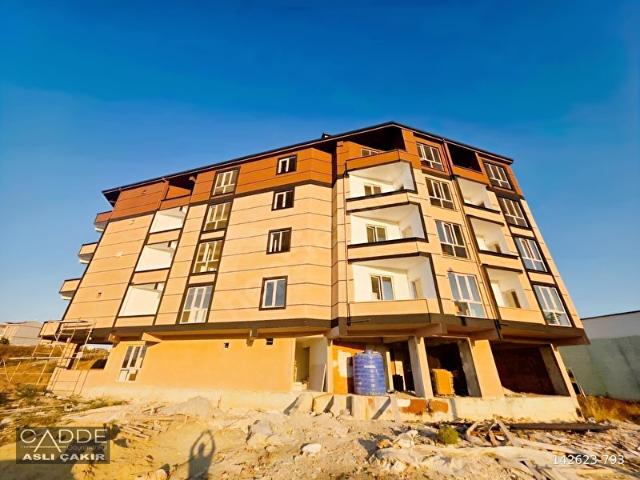 CADDE GAYRİMENKUL'DEN KAPAKLI MEVLANA'DA 1+1 SATILIK DAİRE