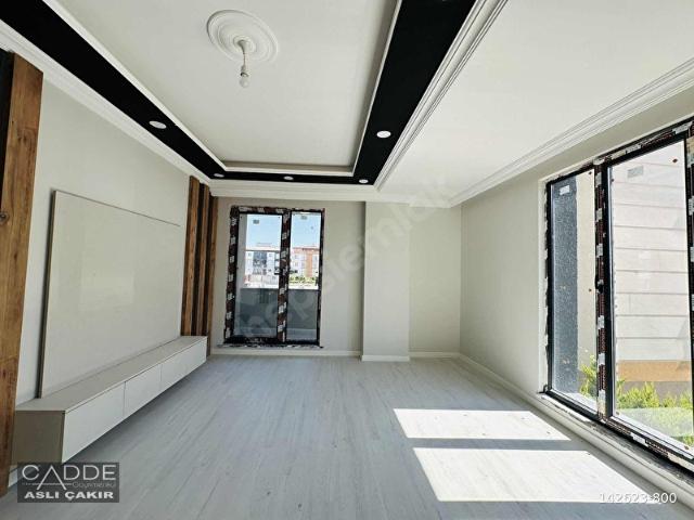 CADDE GAYRİMENKUL'DEN KAPAKLI'DA ARAKAT 2+1 SATILIK DAİRE