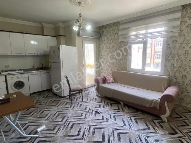 Cadde Seyran'dan Merkezi Konumda Yatırımlık Eşyalı 1+1