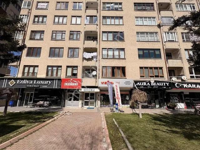 Caddenin Gözdesi Satılık Daire