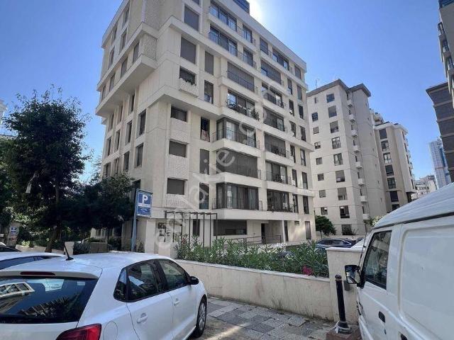 Caddebostan Özel Tasarım Fırsat Satılık 2+1 Dubleks Teraslı