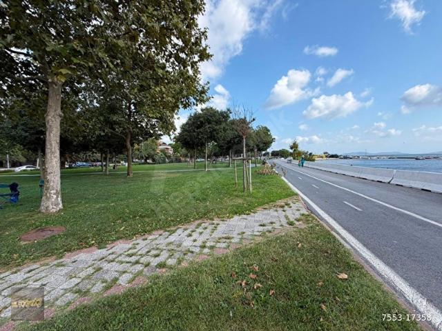 CADDEBOSTAN SAHİLE 2.BİNADA 2026 YAPIMI E.BANYOLU, BALKONLU 130m2 3+1 BOŞ DAİRE