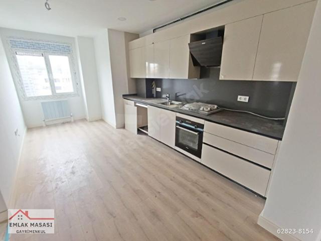 Caddebostanda Bağdat Caddesine Yakın Güvenlikli Site İçerisinde Sıfır Binada 2+1 Daire EMLAK MASASI