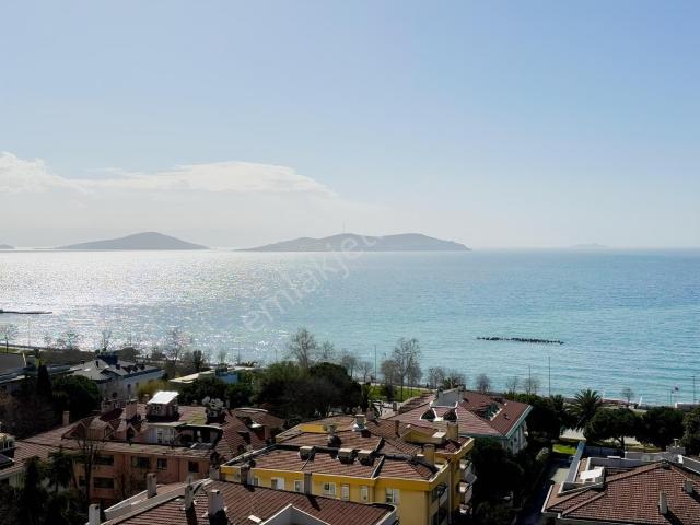 Caddebostan'da Eşi Ve Benzeri Olmayan Adalar Ve Deniz Manzaralı